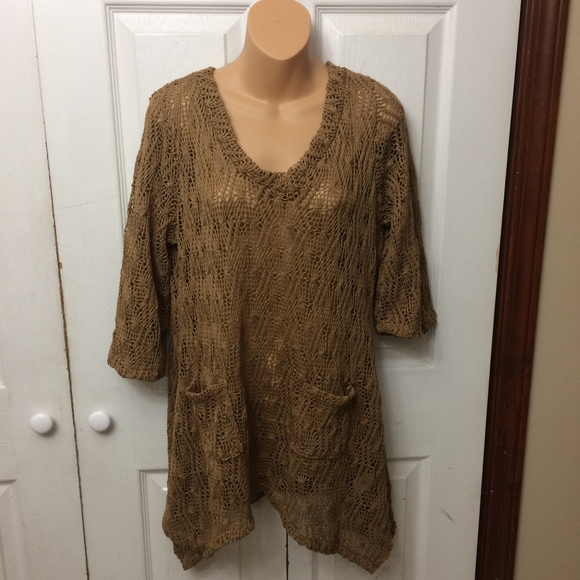 Closet Full Tops - Closet Full mid sleeve tunic